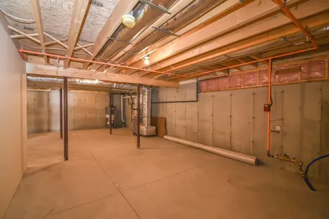 3 Bent Grass Circle Kingston NH 03848