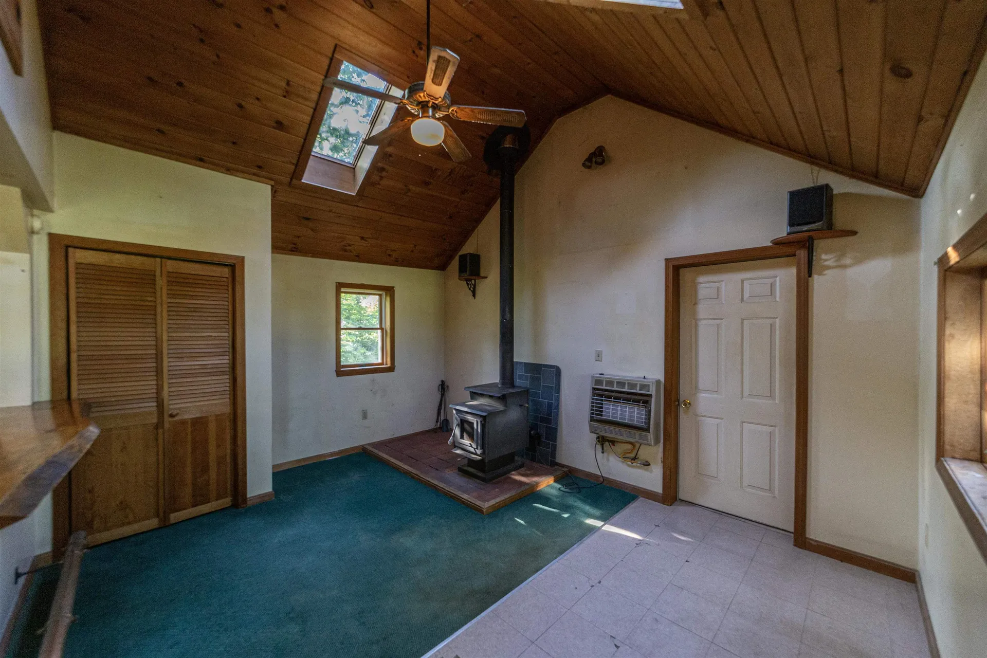 91 Water Street Rumney NH 03266