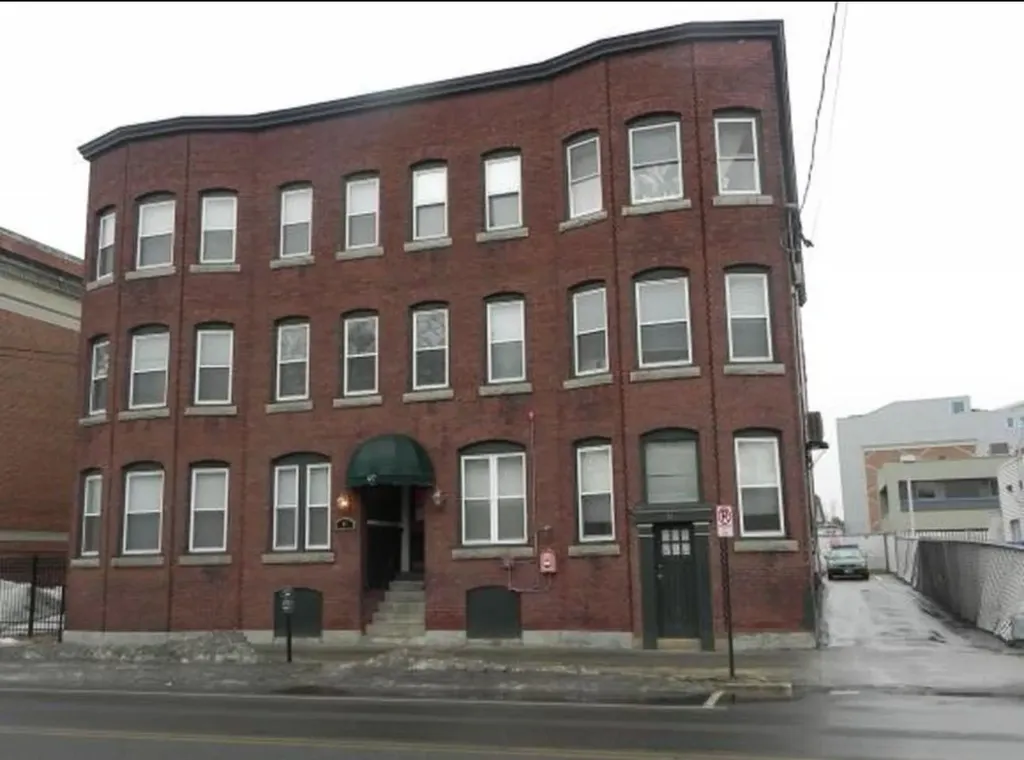 97 Bridge Street Manchester NH 03101