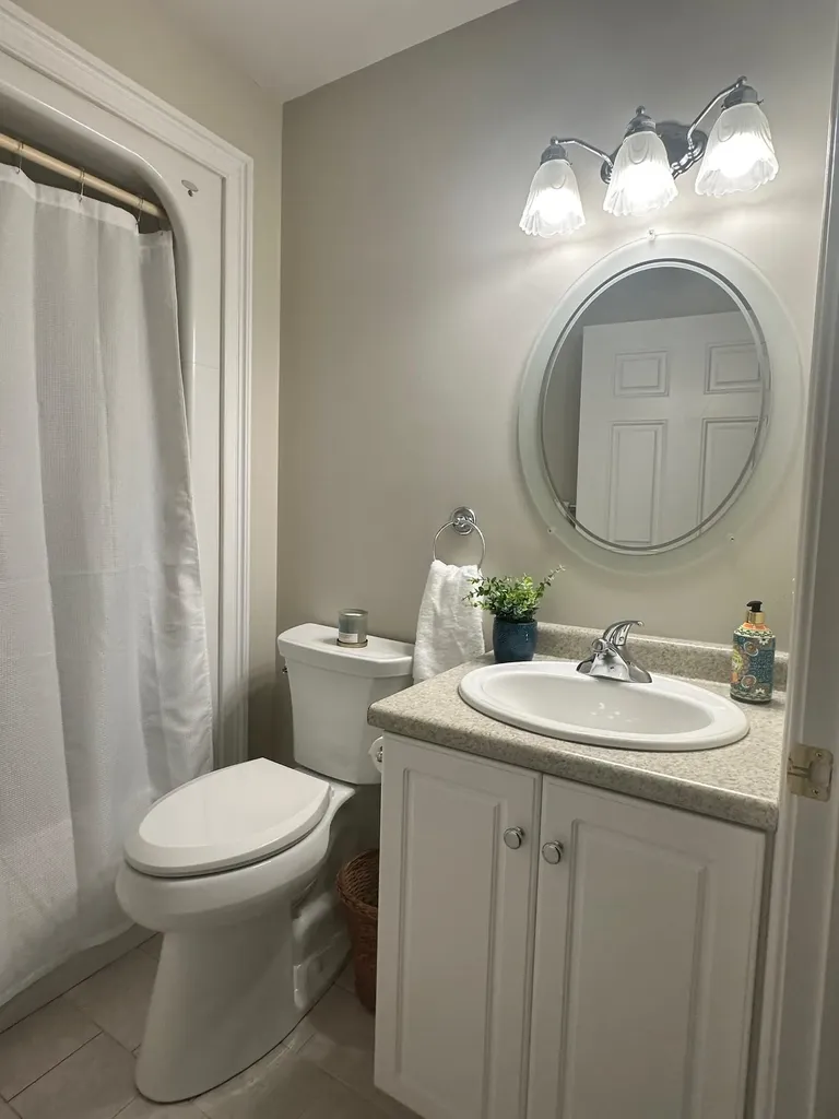 89 Odell Road Sandown NH 03873