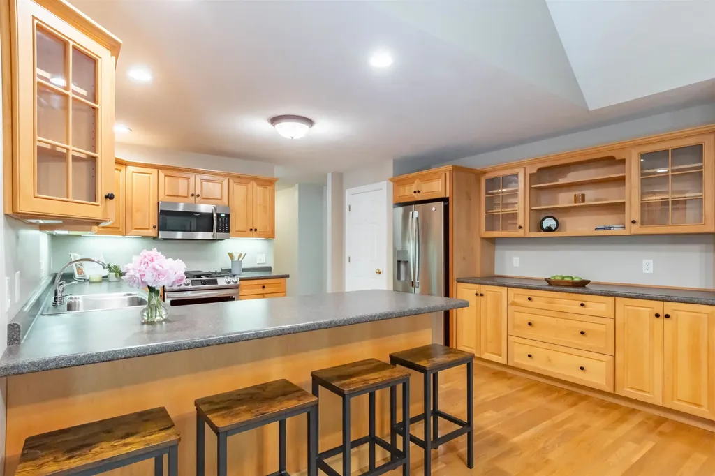 89 Odell Road Sandown NH 03873