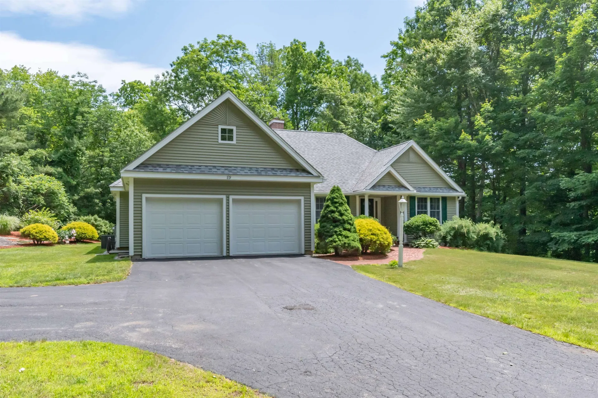 89 Odell Road Sandown NH 03873