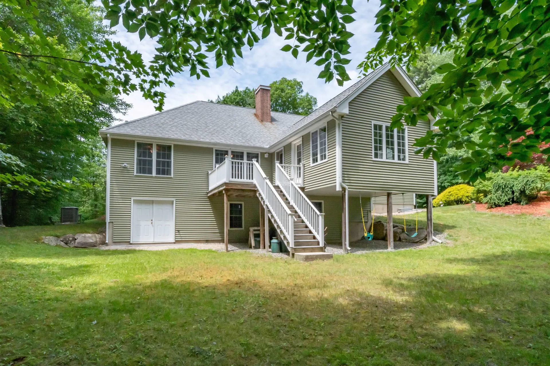 89 Odell Road Sandown NH 03873