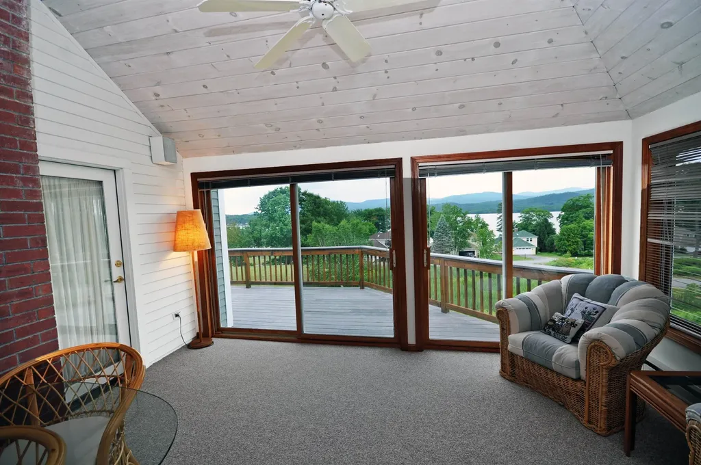 16 Mohawk Trail Bridgewater NH 03222