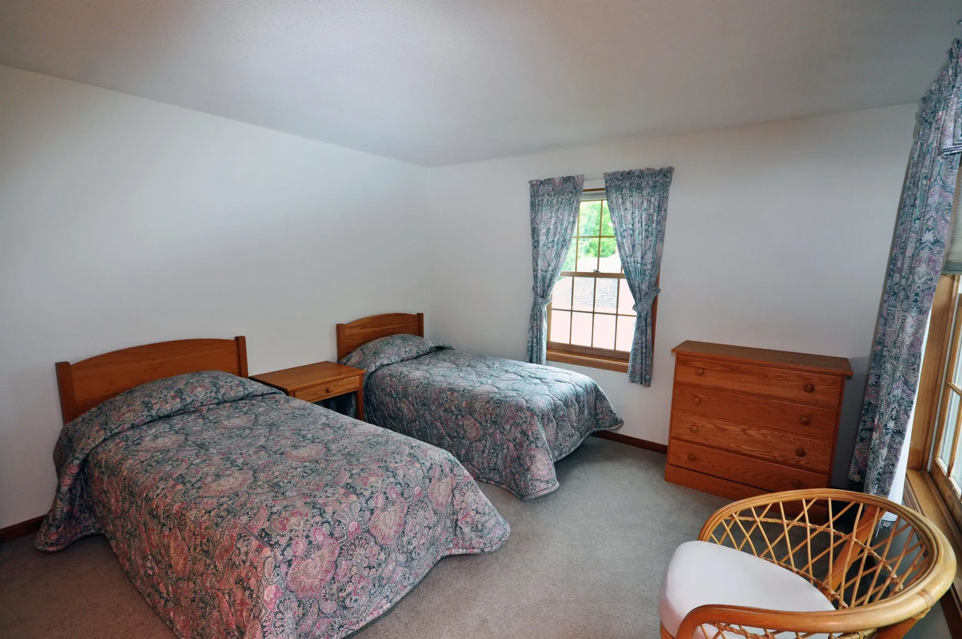 16 Mohawk Trail Bridgewater NH 03222
