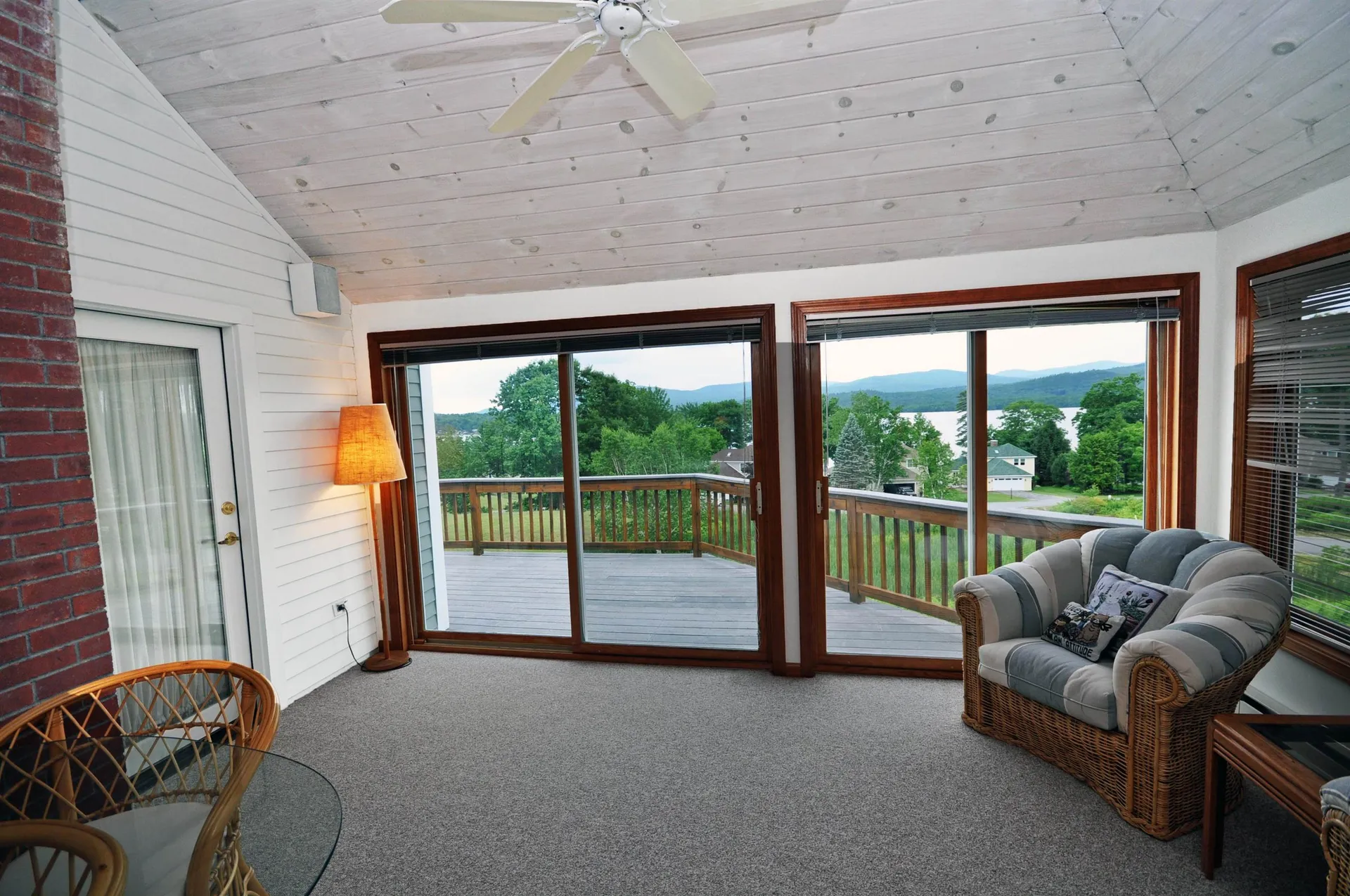 16 Mohawk Trail Bridgewater NH 03222