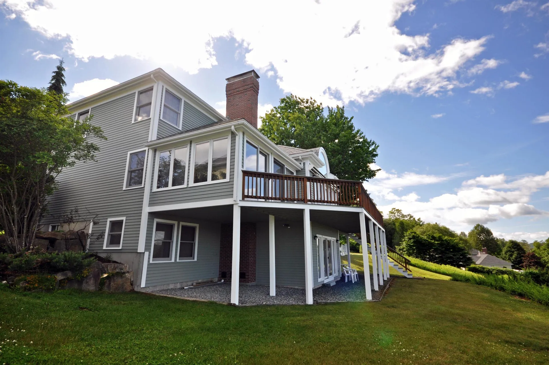 16 Mohawk Trail Bridgewater NH 03222