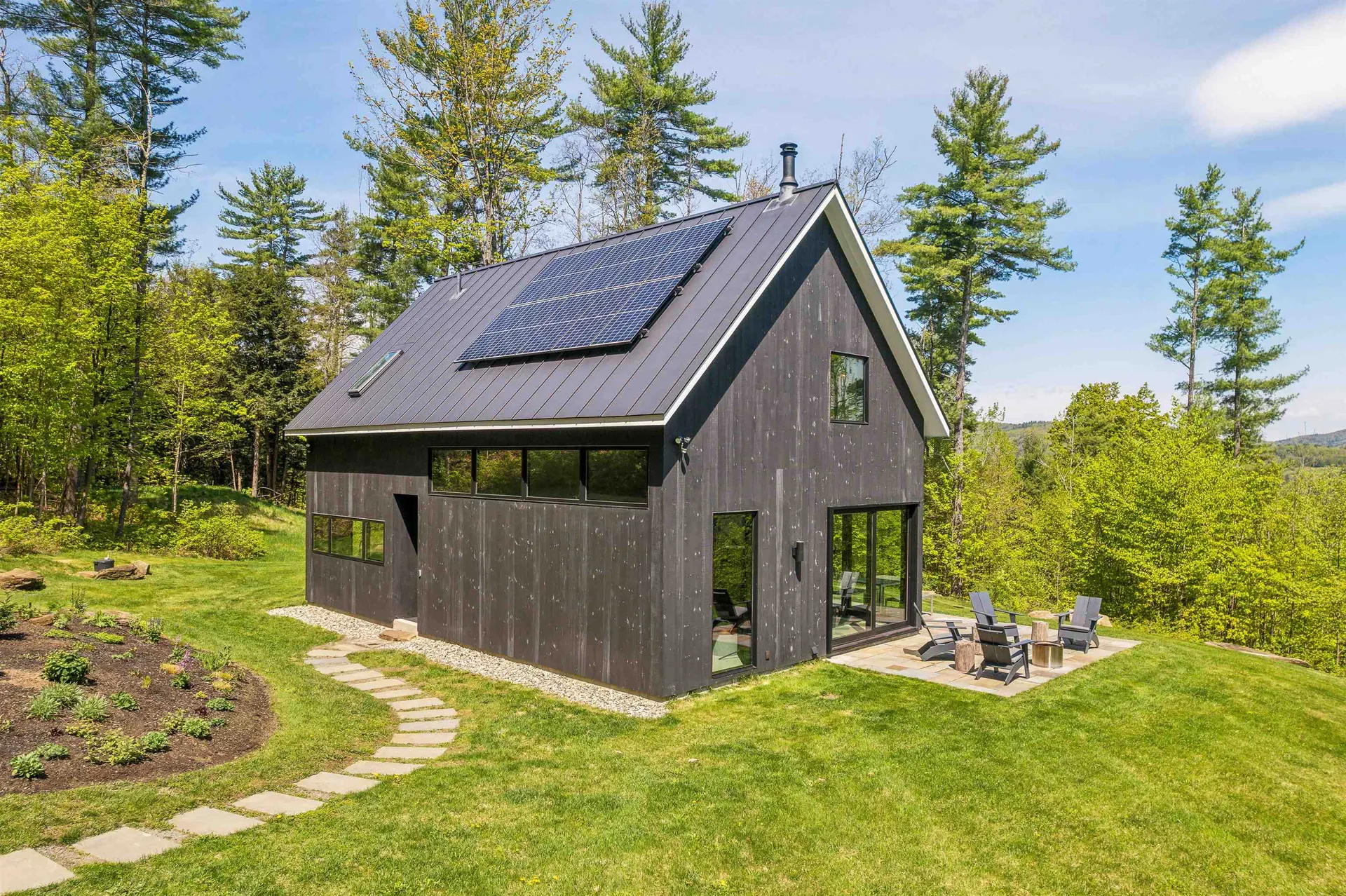 5 Maple Heights Hartland VT 05048
