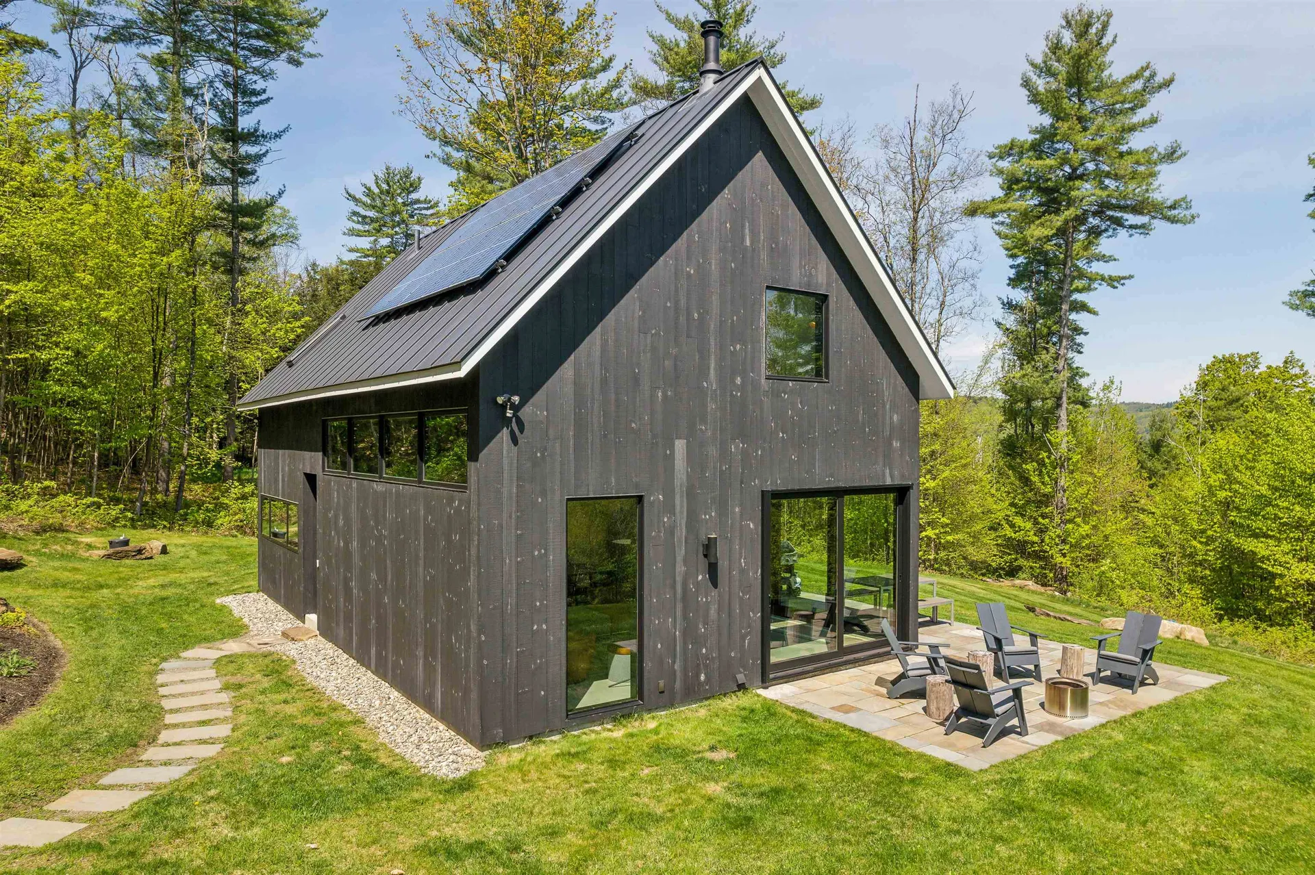 5 Maple Heights Hartland VT 05048