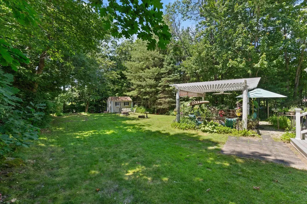 10 Brookfield Drive Merrimack NH 03054