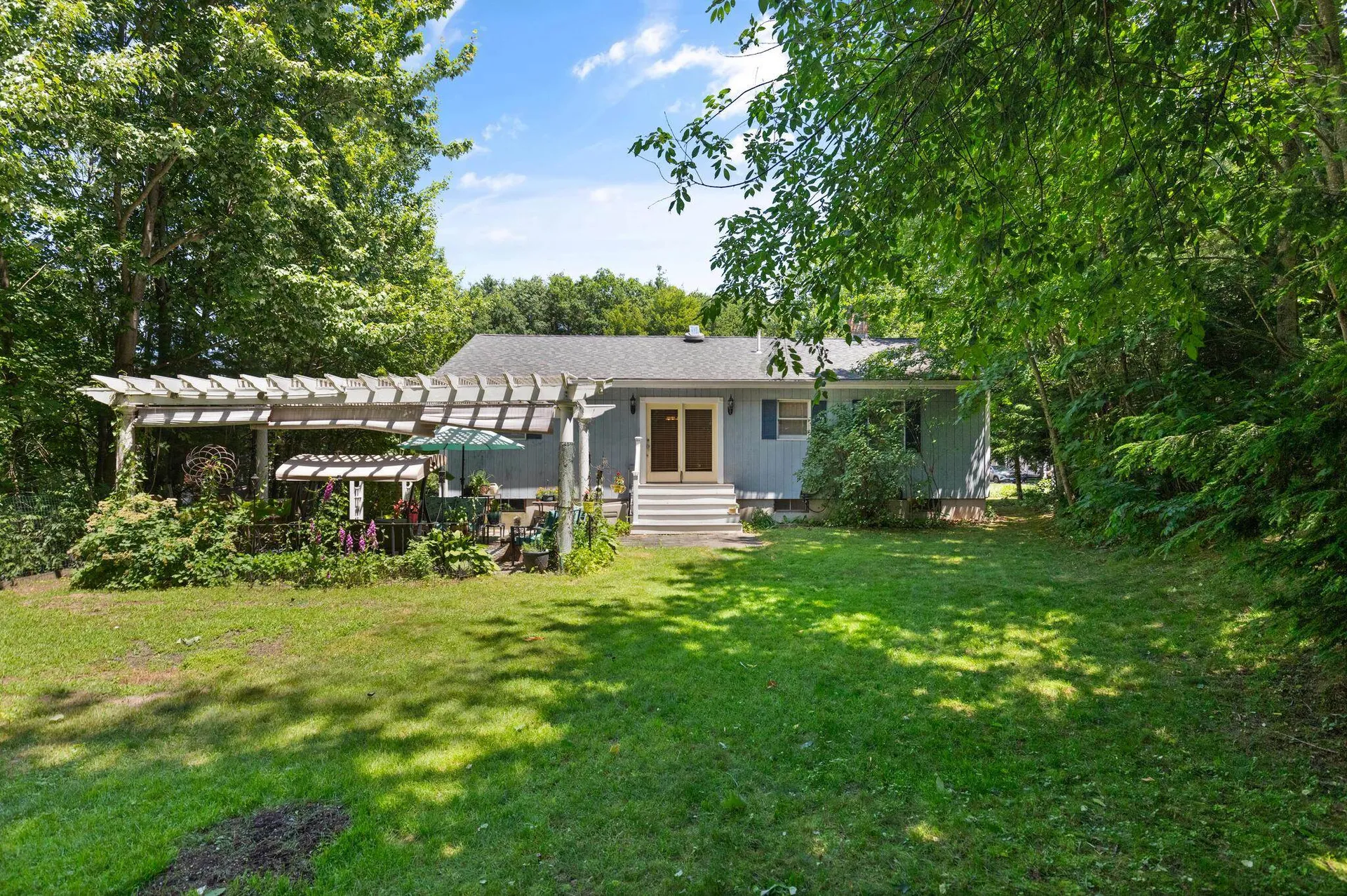 10 Brookfield Drive Merrimack NH 03054