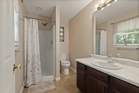 10 Brookfield Drive Merrimack NH 03054