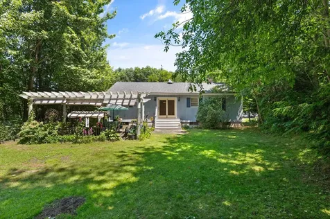 10 Brookfield Drive Merrimack NH 03054