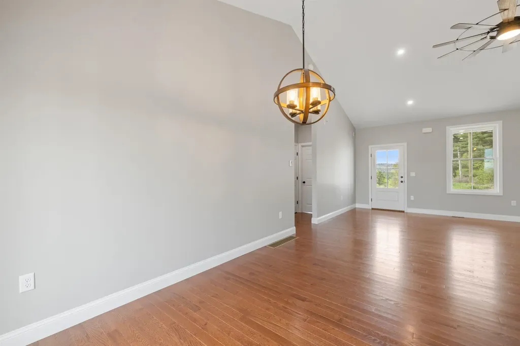 7 Dairy Lane Northfield NH 03276