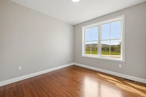 7 Dairy Lane Northfield NH 03276