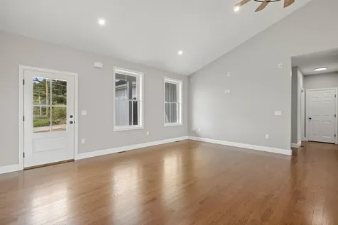 7 Dairy Lane Northfield NH 03276