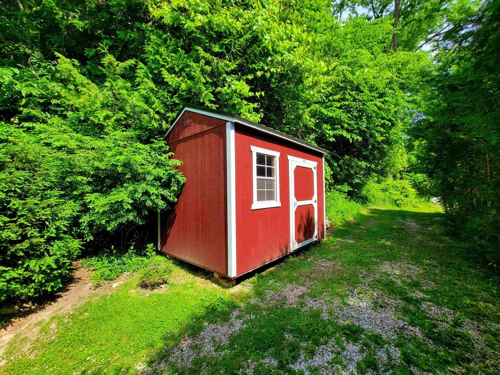 61 Gorham Bridge Road Proctor VT 05765