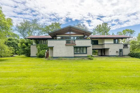 58 Woodland Road North Hampton NH 03862