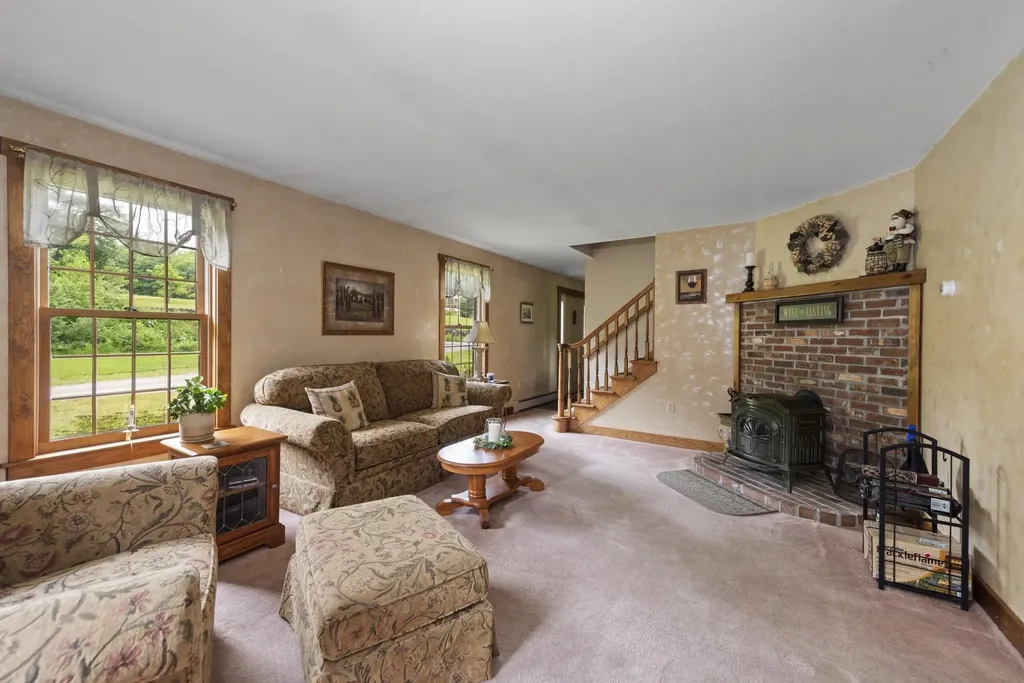 1050 Peaked Hill Road Bristol NH 03222