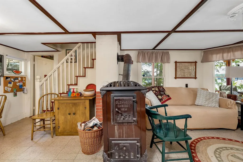 5 Loon Cove Road Alton NH 03810