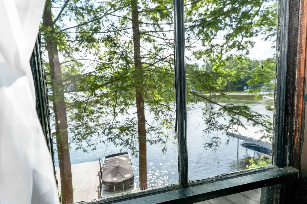 5 Loon Cove Road Alton NH 03810