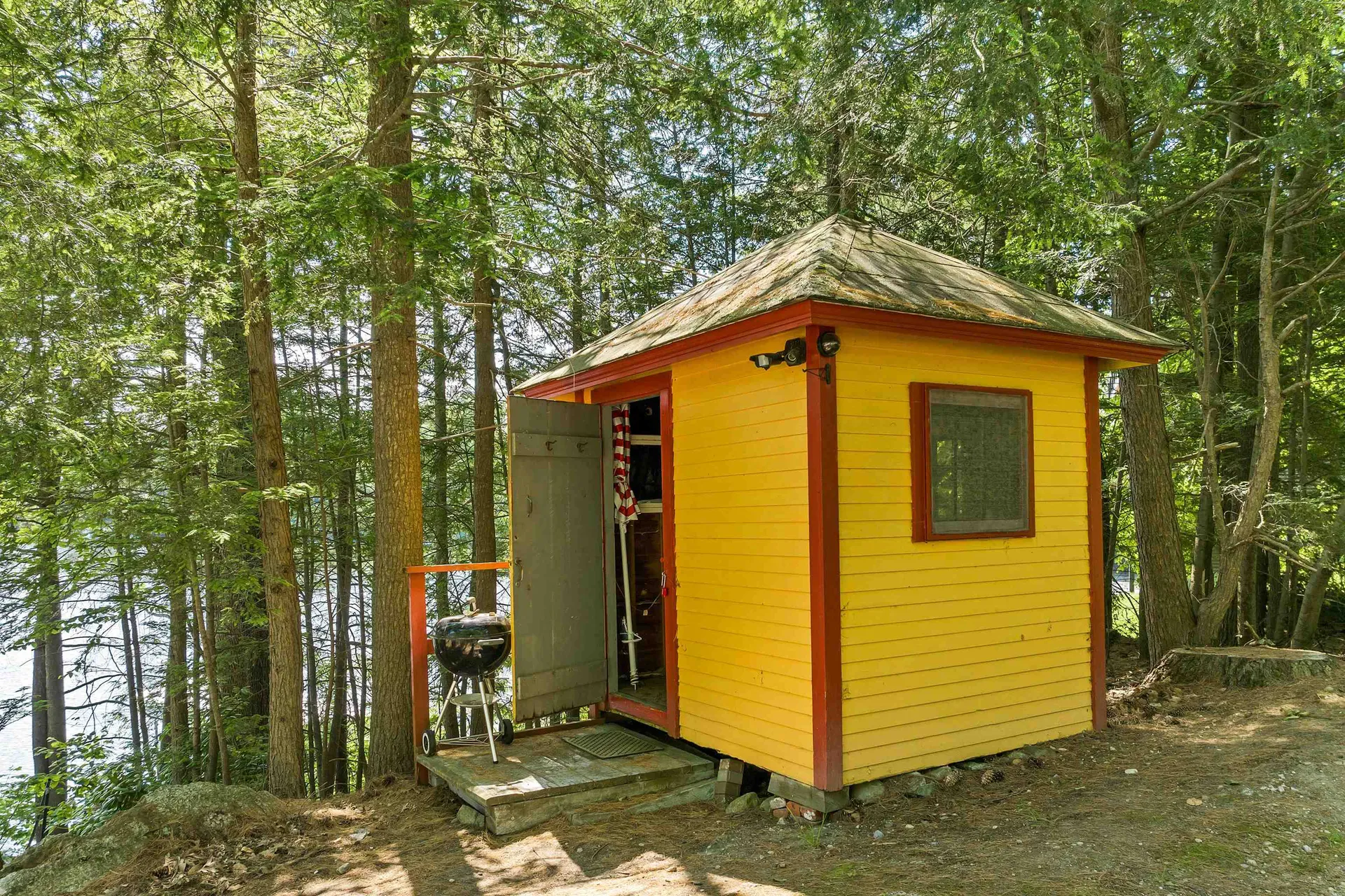 5 Loon Cove Road Alton NH 03810