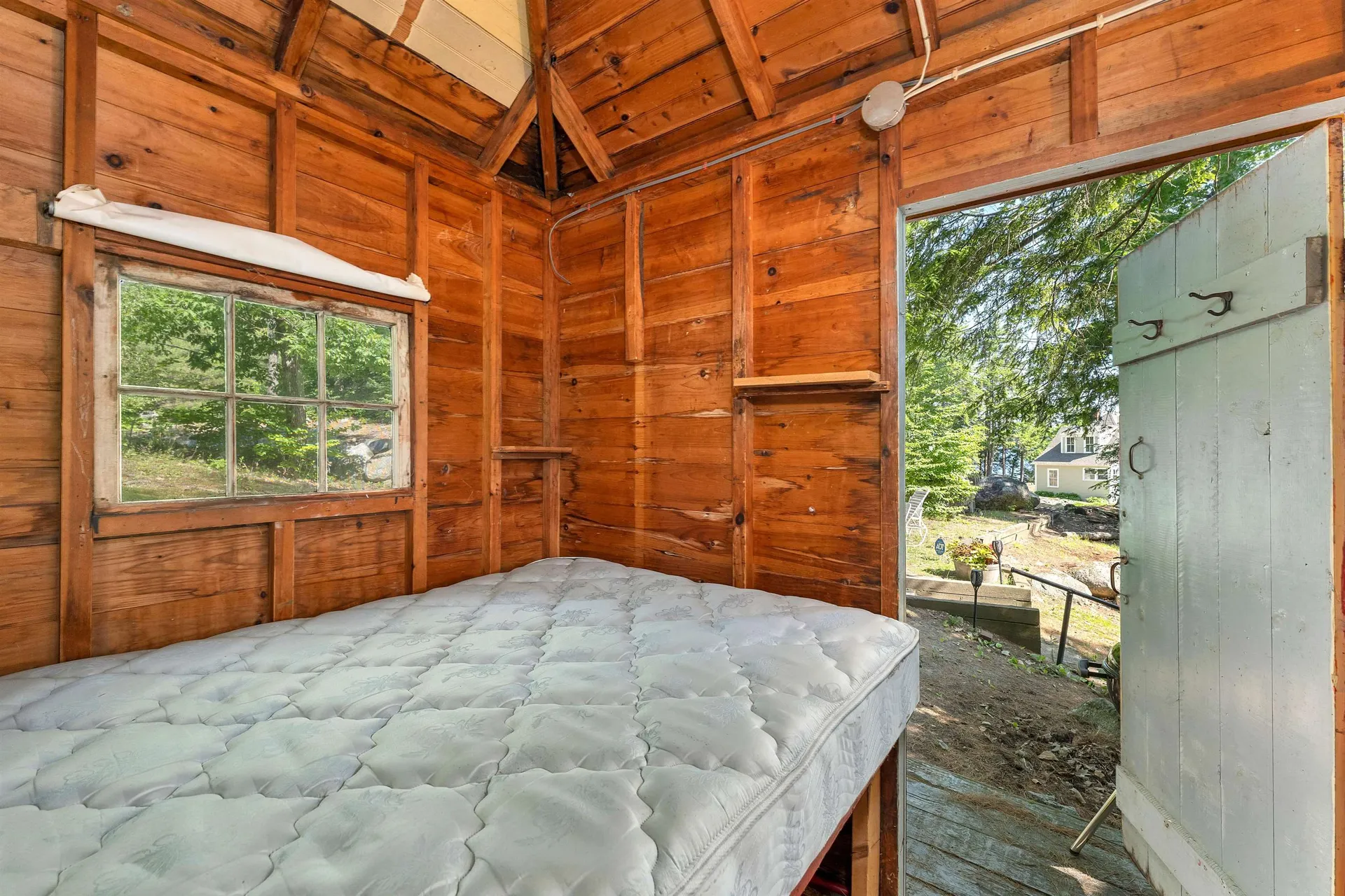 5 Loon Cove Road Alton NH 03810