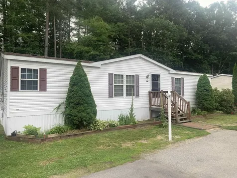 1 Jordan Court Danville NH 03819