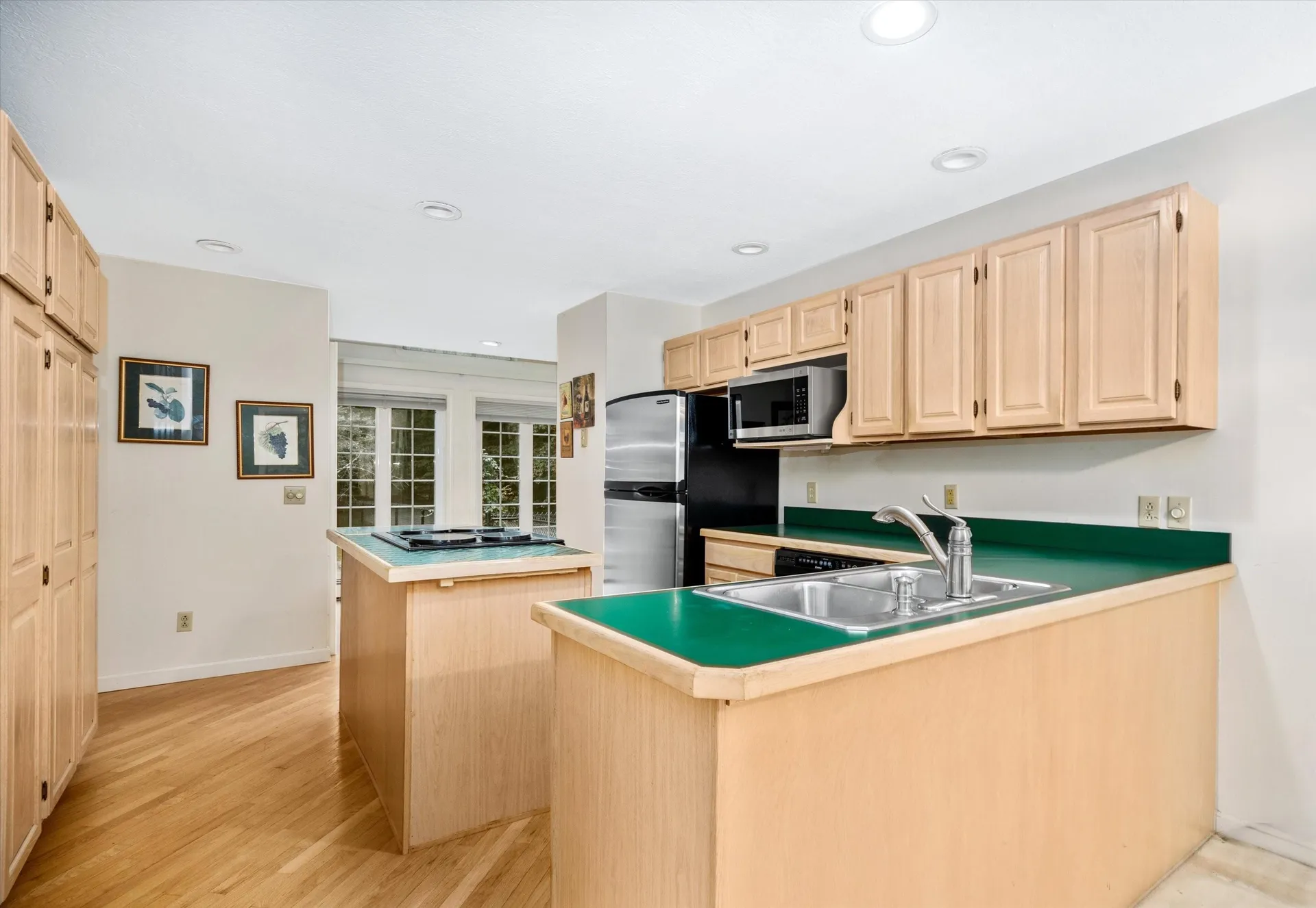 88 Craney Hill Road Weare NH 03281