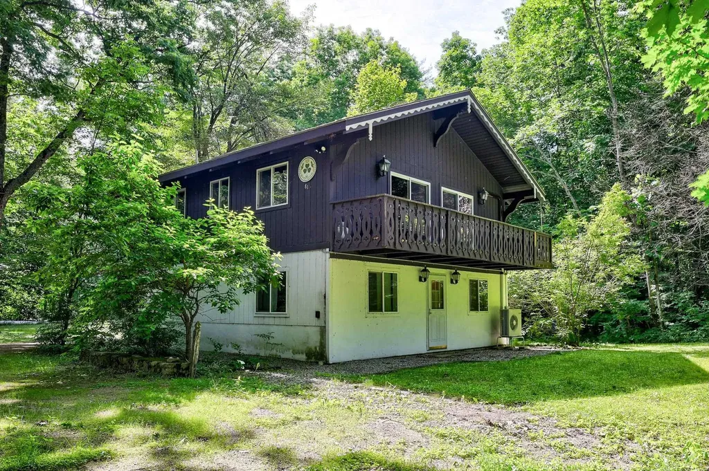 81 Intervale Lane Bartlett NH 03845
