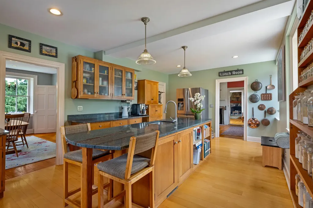 1357 Vt Route 17e Addison VT 05491