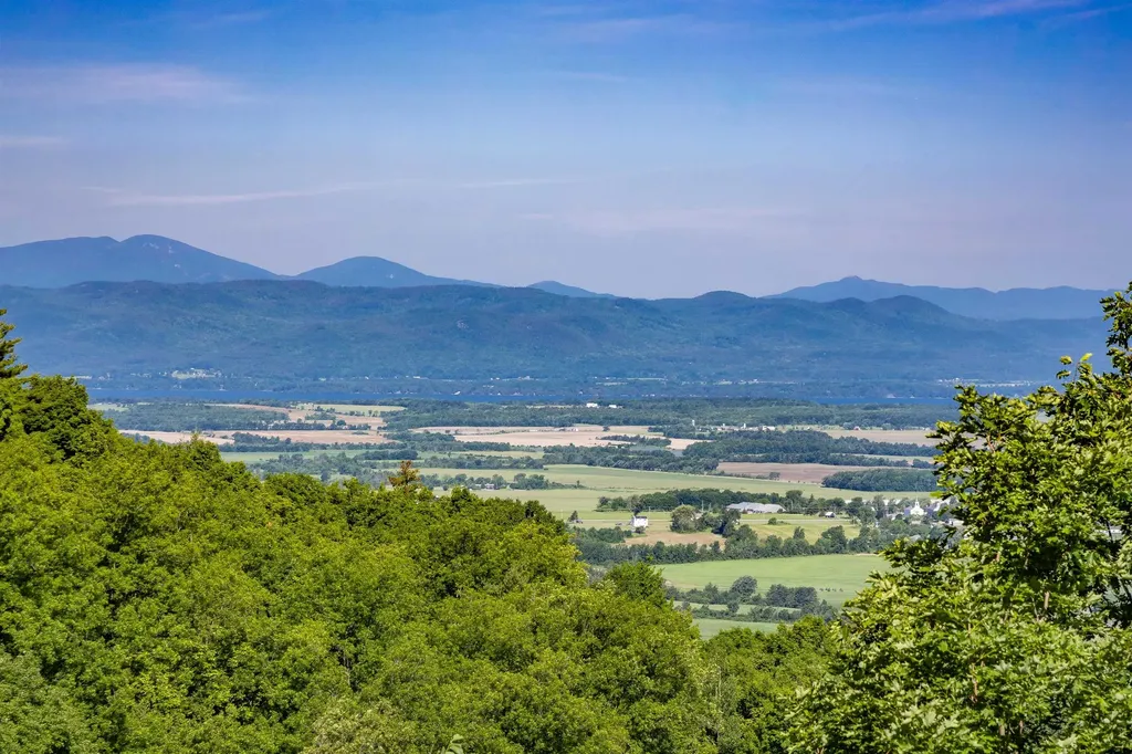 1357 Vt Route 17e Addison VT 05491