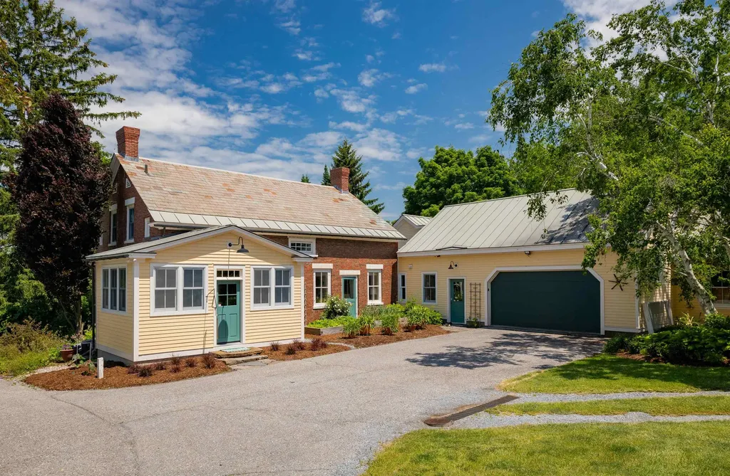 1357 Vt Route 17e Addison VT 05491