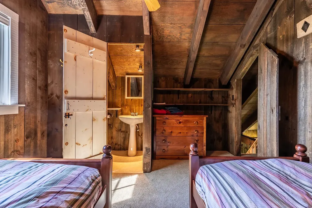 380 Ghia Farm Road Ludlow VT 05149