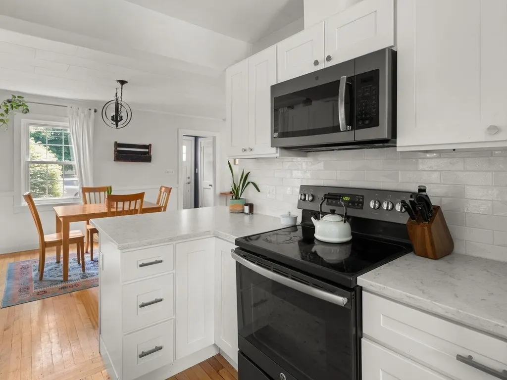 147 Locust Terrace Burlington VT 05401