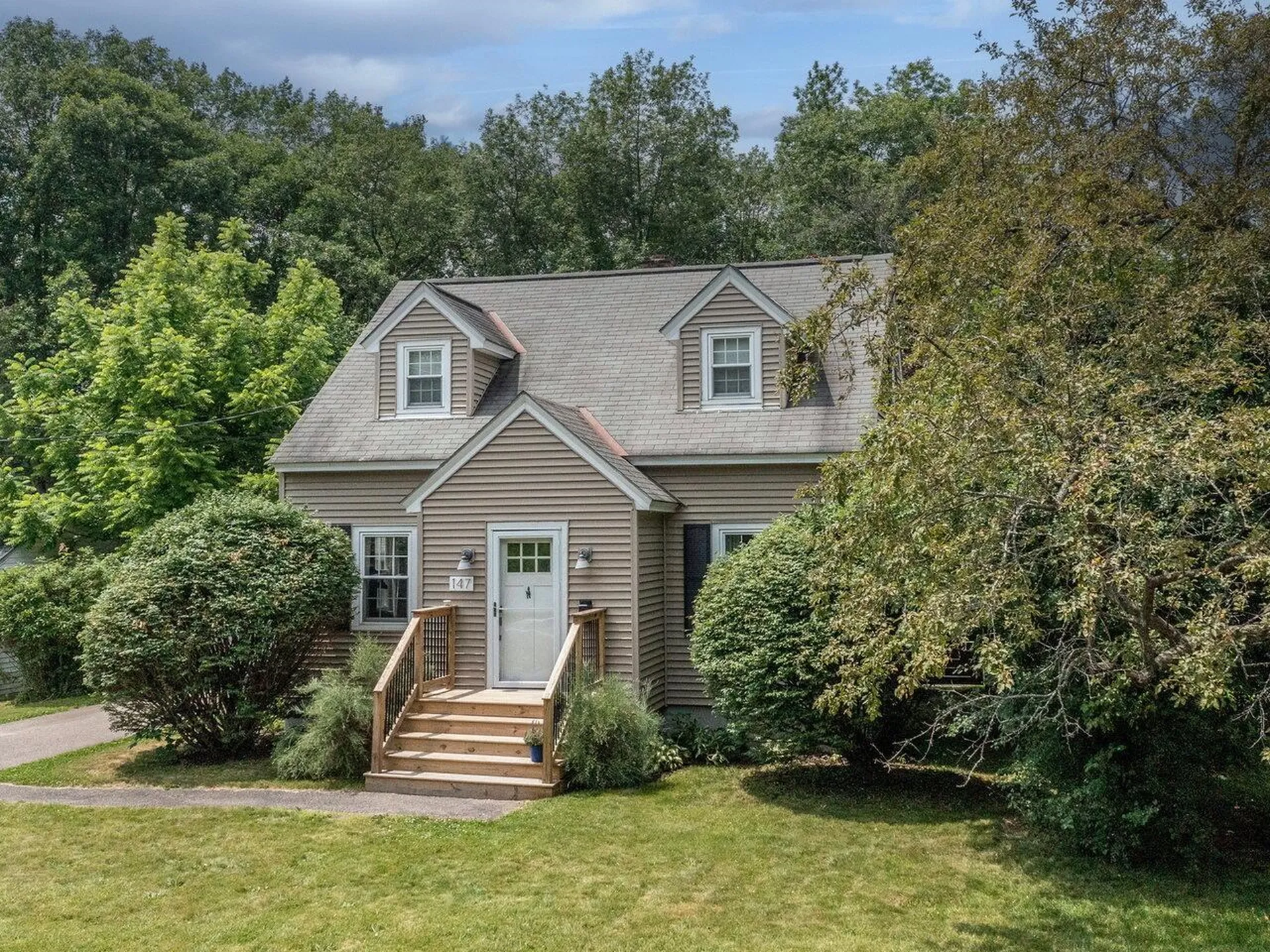 147 Locust Terrace Burlington VT 05401