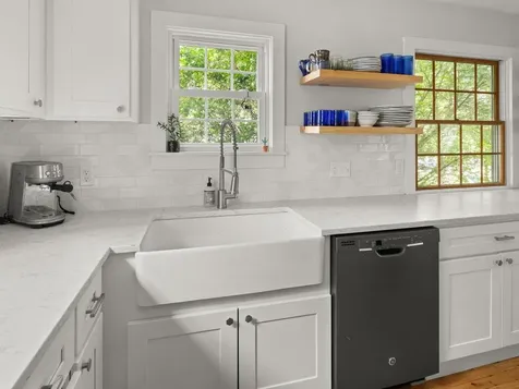 147 Locust Terrace Burlington VT 05401