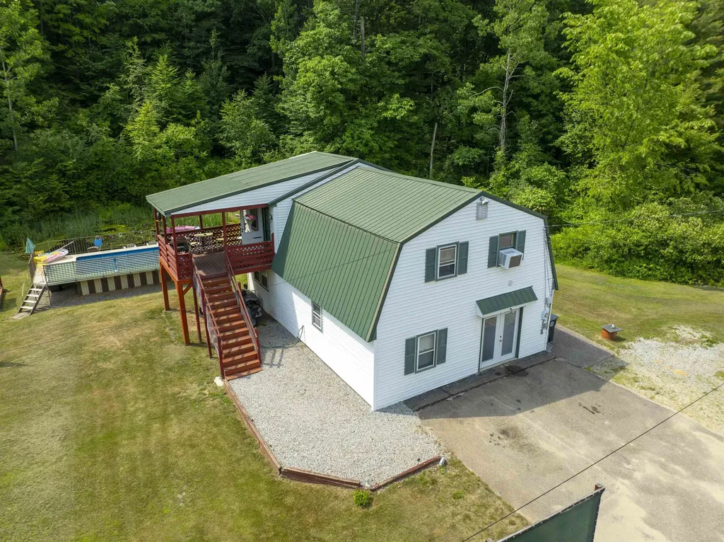41 Nelson Street Franklin NH 03235