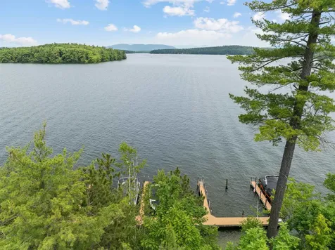 21 Patricia Drive Meredith NH 03253
