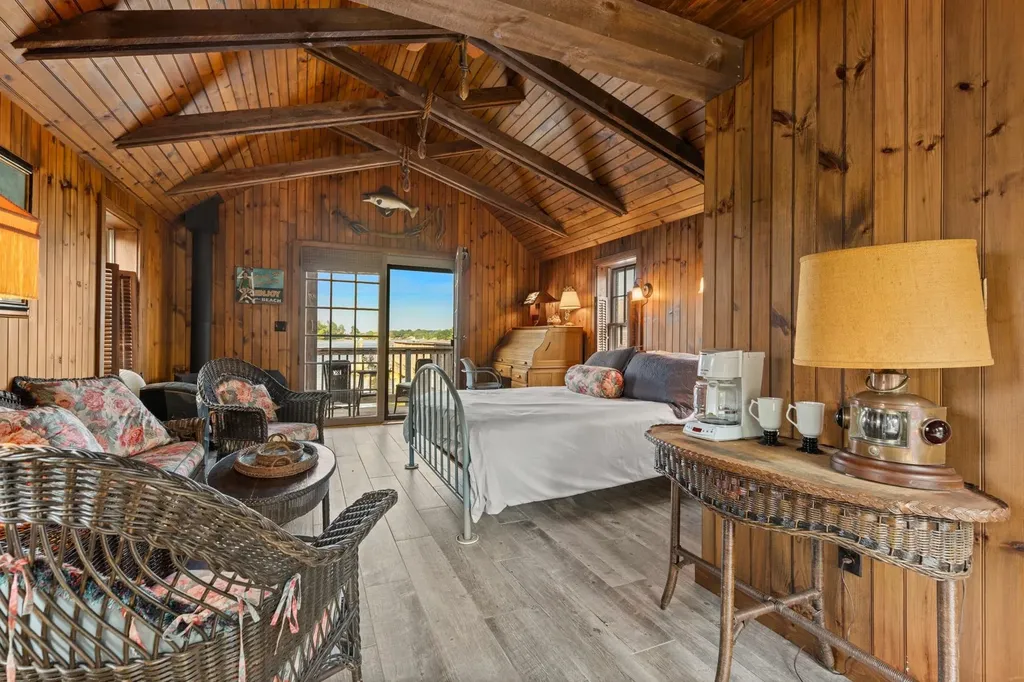 53 Pray Street Portsmouth NH 03801