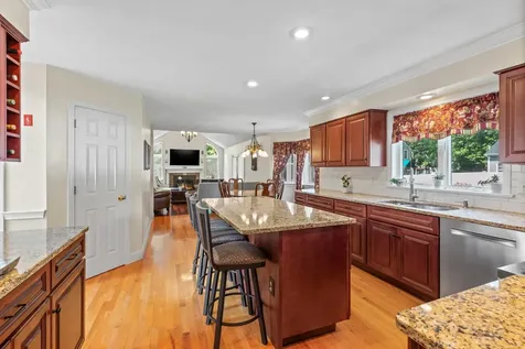 15 Westridge Drive Hampton NH 03842
