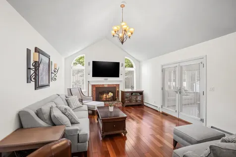 15 Westridge Drive Hampton NH 03842