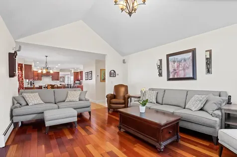 15 Westridge Drive Hampton NH 03842