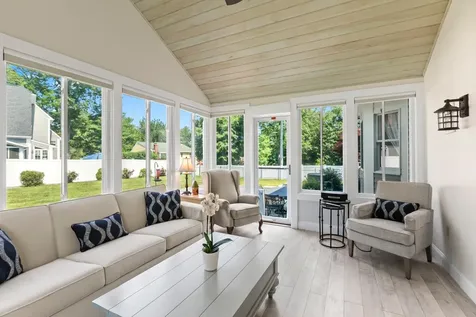 15 Westridge Drive Hampton NH 03842