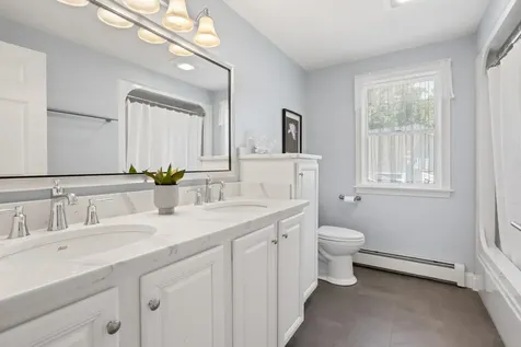 15 Westridge Drive Hampton NH 03842