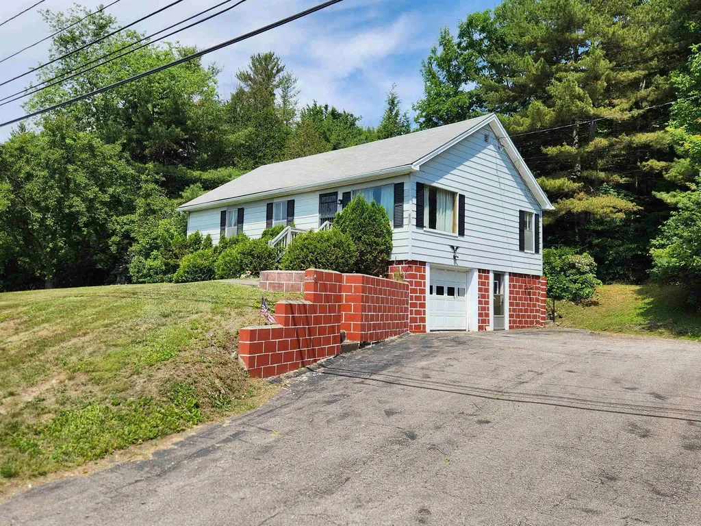 859 Union Street Littleton NH 03561