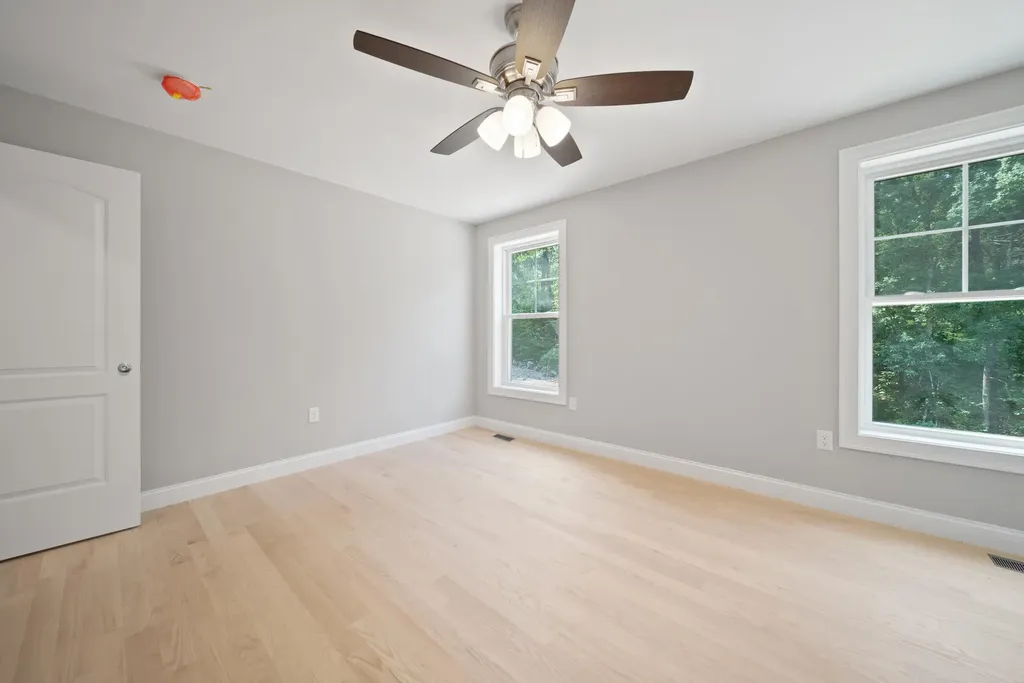 5 Cypress Lane Windham NH 03087