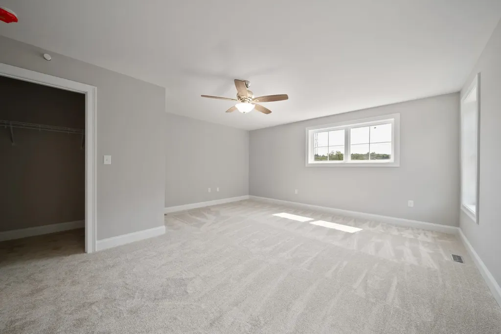 5 Cypress Lane Windham NH 03087