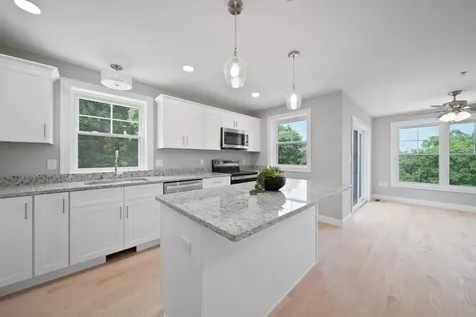 5 Cypress Lane Windham NH 03087