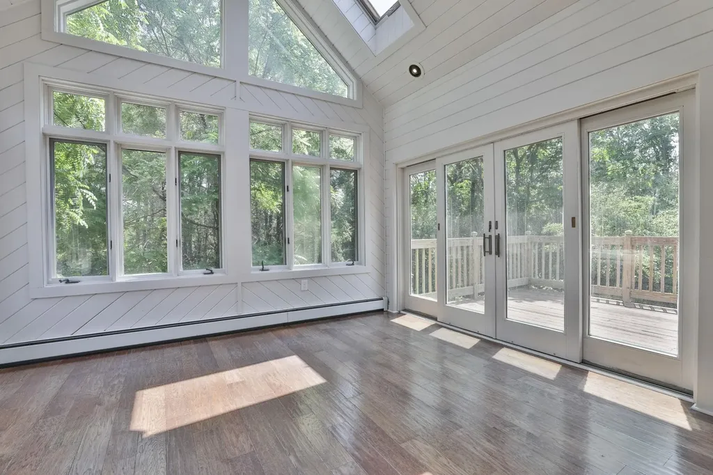 31 Walnut Hill Road Amherst NH 03031